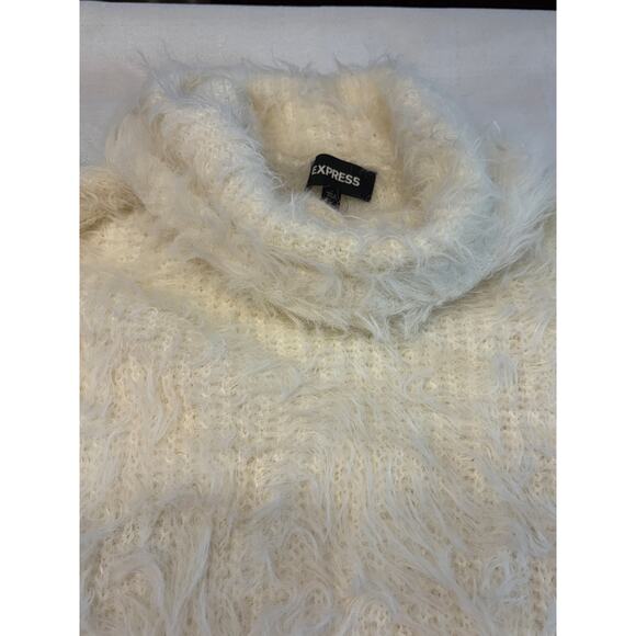 Express White Fuzzy Turtleneck Sweater Size S - Picture 7 of 9